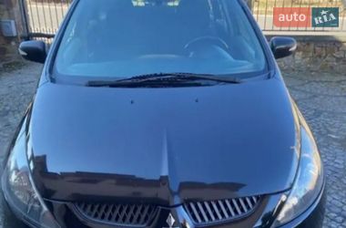 Мінівен Mitsubishi Grandis 2008 в Вараші