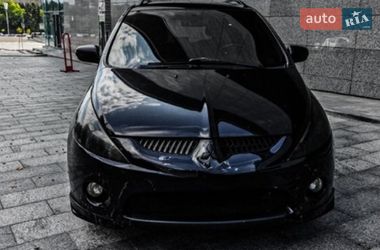 Мінівен Mitsubishi Grandis 2007 в Бучі