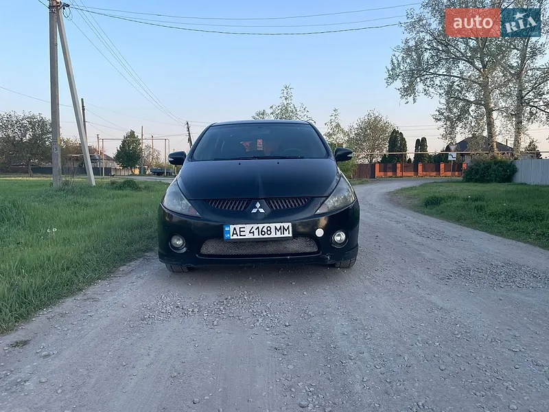 Mitsubishi Grandis