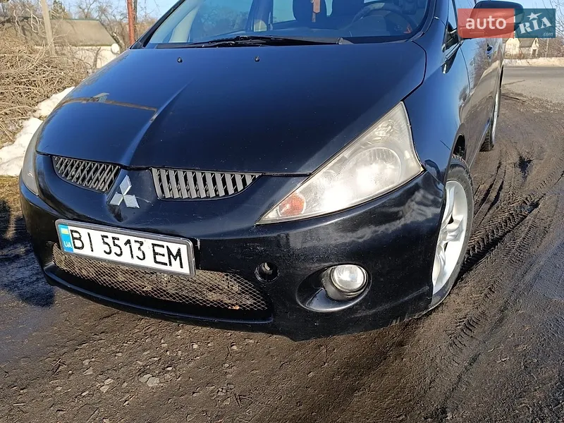Mitsubishi Grandis 2008
