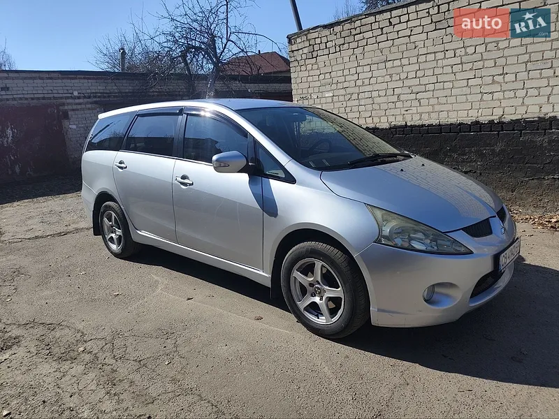 Mitsubishi Grandis