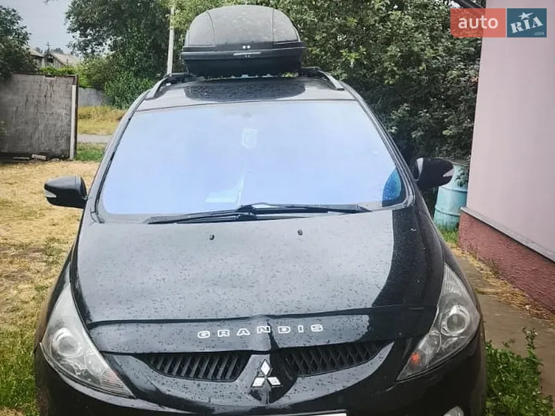 Mitsubishi Grandis