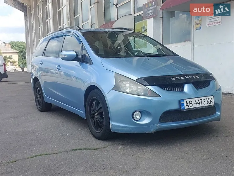 Mitsubishi Grandis