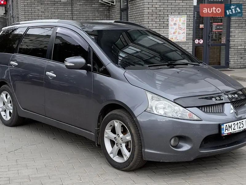 Mitsubishi Grandis