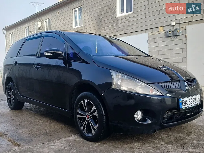 Mitsubishi Grandis