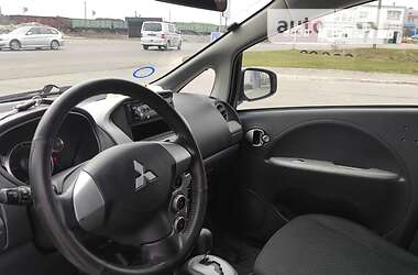 Хэтчбек Mitsubishi i-MiEV 2012 в 