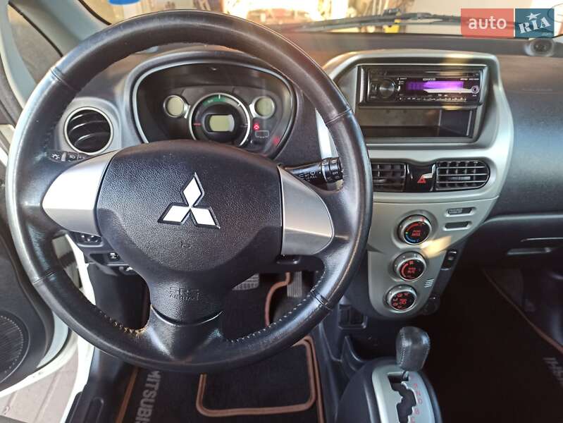 Хетчбек Mitsubishi i-MiEV 2011 в Вінниці
