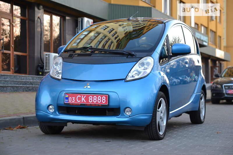 Хэтчбек Mitsubishi i-MiEV 2012 в Луцке