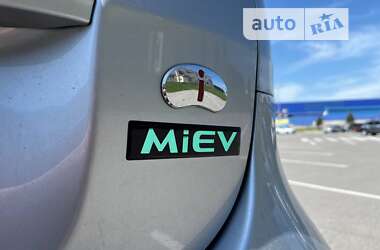 Хэтчбек Mitsubishi i-MiEV 2012 в Виннице