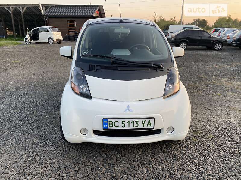Mitsubishi i-MiEV 2011