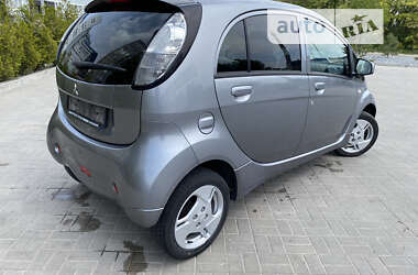 Хетчбек Mitsubishi i-MiEV 2012 в Дніпрі