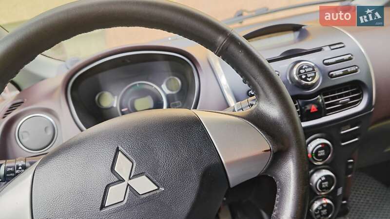 Хетчбек Mitsubishi i-MiEV 2012 в Івано-Франківську
