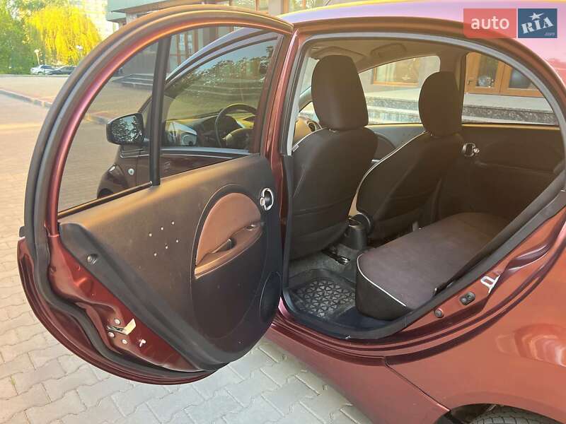 Хэтчбек Mitsubishi i-MiEV 2014 в Луцке