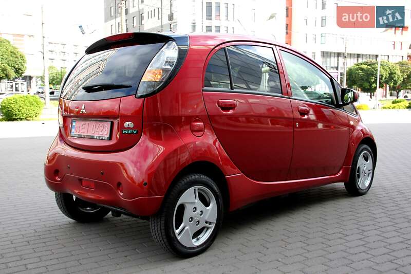 Mitsubishi i-MiEV 2015