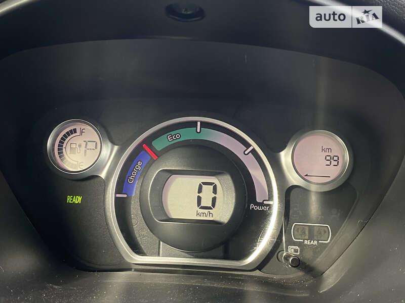 Хэтчбек Mitsubishi i-MiEV 2015 в Тернополе