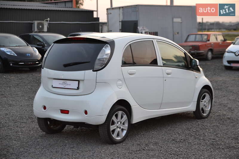 Хэтчбек Mitsubishi i-MiEV 2012 в Луцке