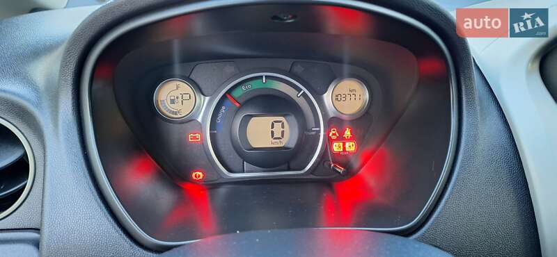 Хэтчбек Mitsubishi i-MiEV 2010 в Львове