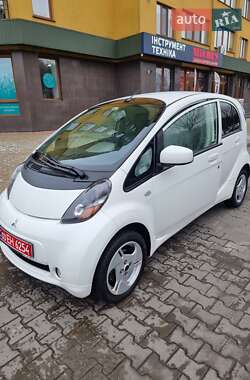 Хэтчбек Mitsubishi i-MiEV 2011 в Луцке