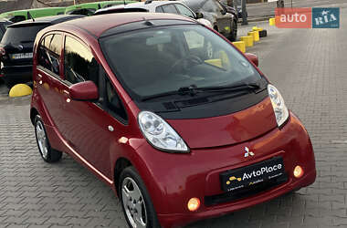 Хэтчбек Mitsubishi i-MiEV 2013 в 