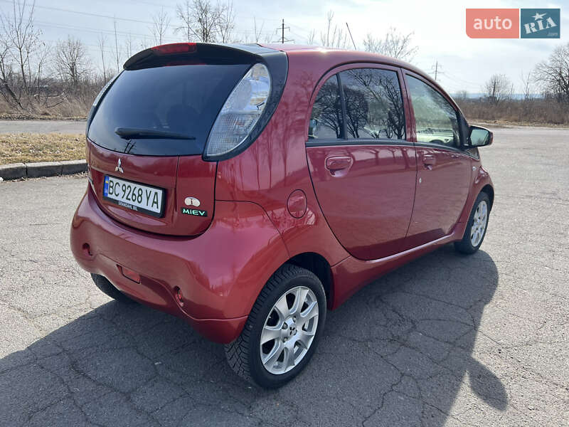 Хэтчбек Mitsubishi i-MiEV 2015 в Владимире