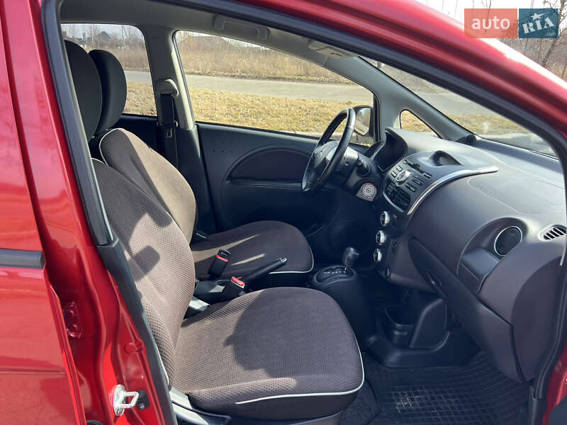 Хэтчбек Mitsubishi i-MiEV 2015 в Владимире
