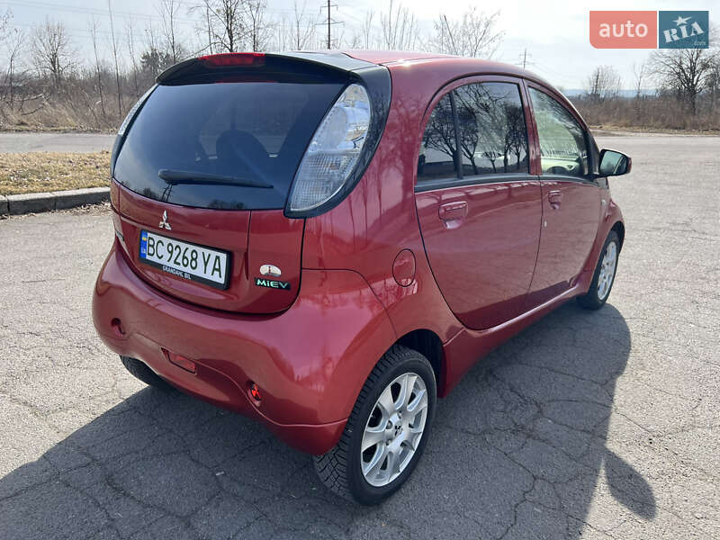 Хэтчбек Mitsubishi i-MiEV 2015 в Владимире
