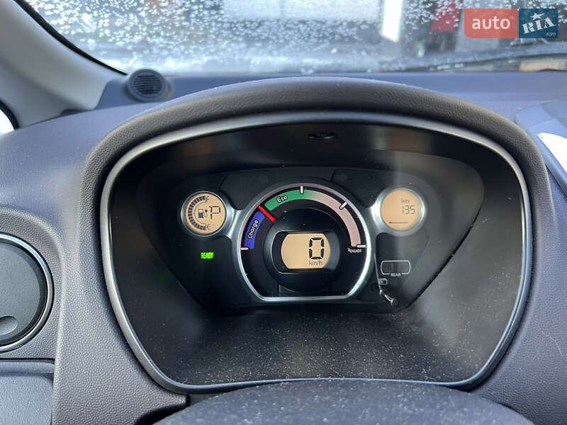 Хэтчбек Mitsubishi i-MiEV 2015 в Владимире