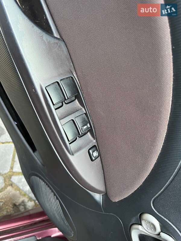 Хэтчбек Mitsubishi i-MiEV 2013 в Тернополе