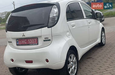 Хетчбек Mitsubishi i-MiEV 2015 в 