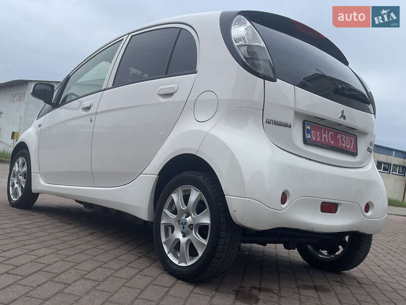 Хетчбек Mitsubishi i-MiEV 2015 в Дрогобичі