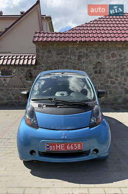 Хетчбек Mitsubishi i-MiEV 2011 в Чернівцях
