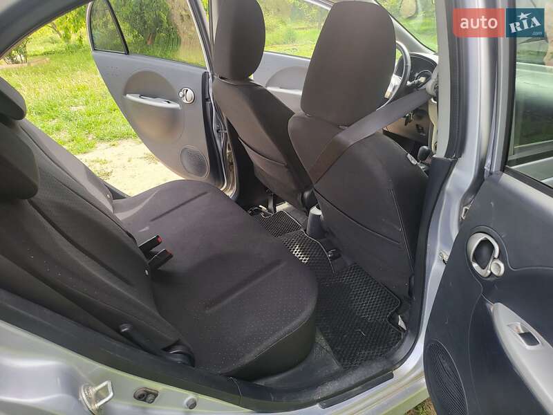 Хэтчбек Mitsubishi i-MiEV 2011 в Киеве