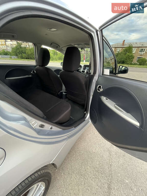 Хэтчбек Mitsubishi i-MiEV 2011 в Мироновке