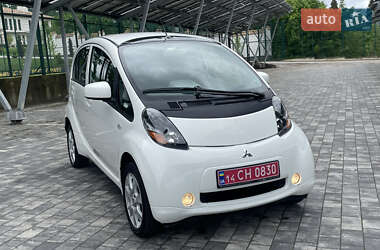 Хетчбек Mitsubishi i-MiEV 2011 в 