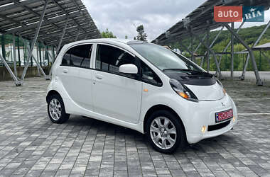 Хетчбек Mitsubishi i-MiEV 2011 в 