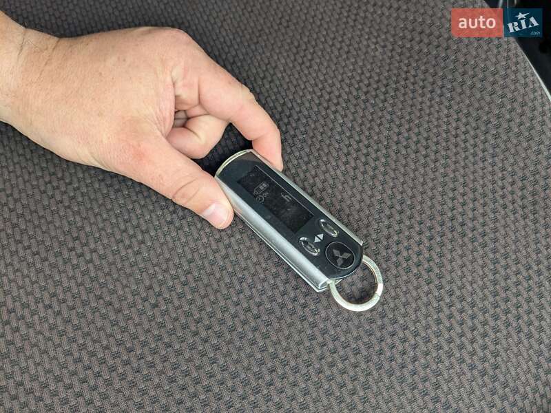 Хэтчбек Mitsubishi i-MiEV 2012 в Трускавце фото 37 Хэтчбек Mitsubishi i-MiEV 2012 в Трускавце