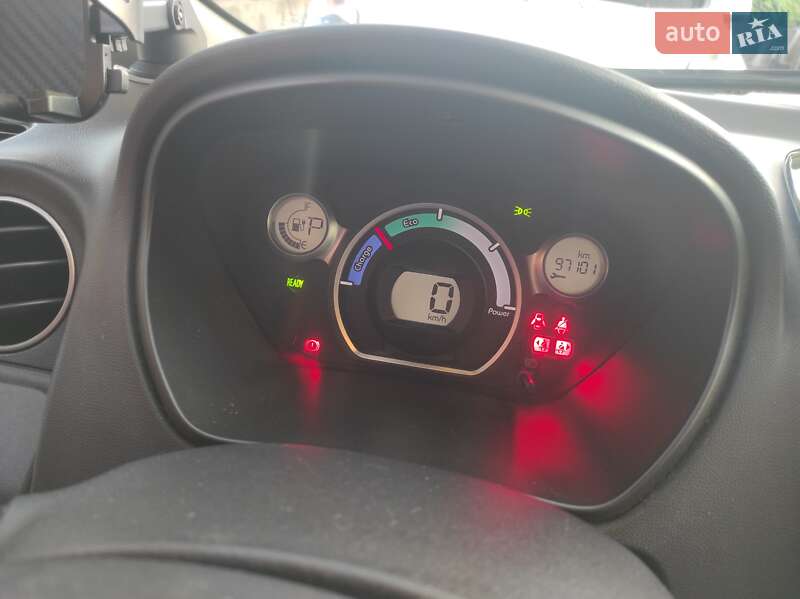 Хэтчбек Mitsubishi i-MiEV 2015 в Хмельницком