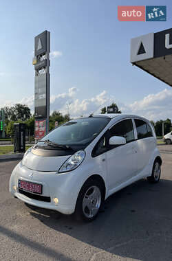 Хетчбек Mitsubishi i-MiEV 2015 в Дубні