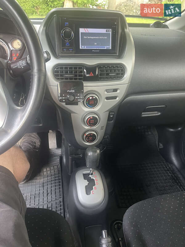 Хэтчбек Mitsubishi i-MiEV 2011 в Львове