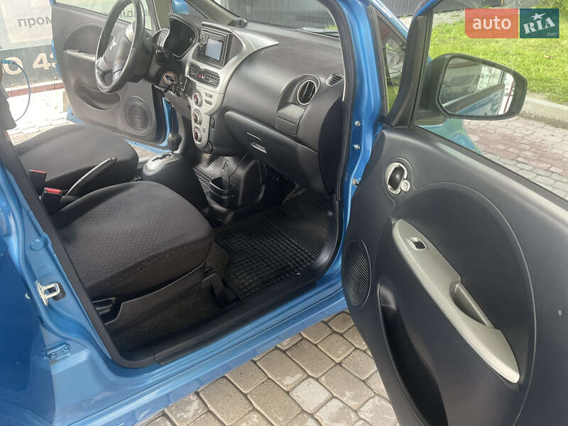 Хэтчбек Mitsubishi i-MiEV 2011 в Львове