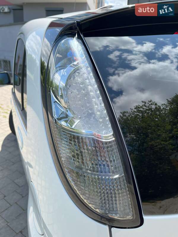 Хетчбек Mitsubishi i-MiEV 2012 в Львові