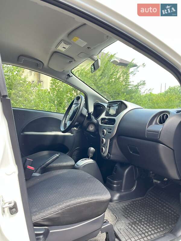 Хетчбек Mitsubishi i-MiEV 2012 в Львові