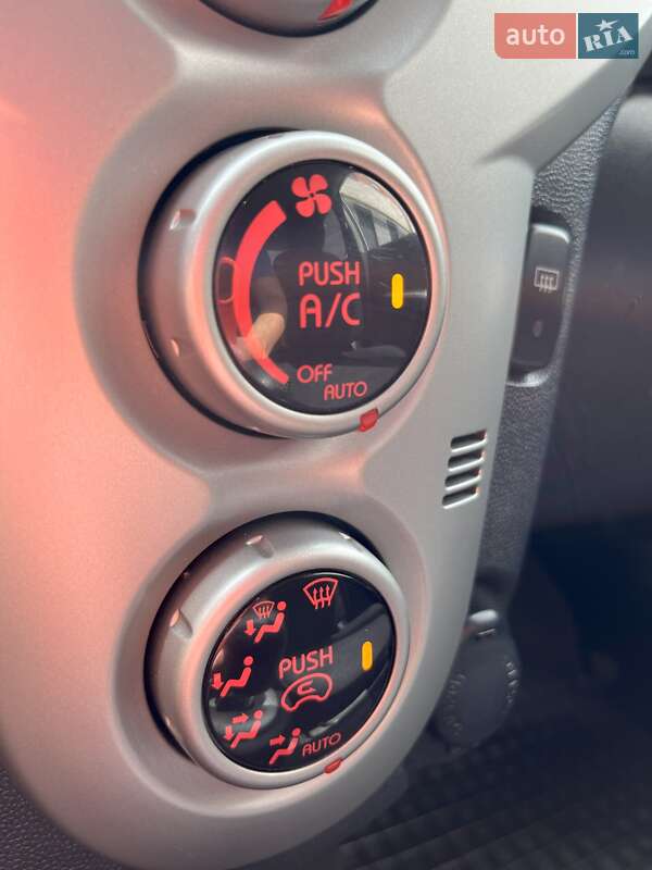 Хетчбек Mitsubishi i-MiEV 2012 в Львові