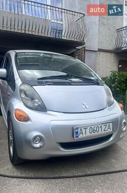 Хэтчбек Mitsubishi i-MiEV 2012 в Калуше