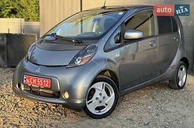 Хэтчбек Mitsubishi i-MiEV 2011 в 