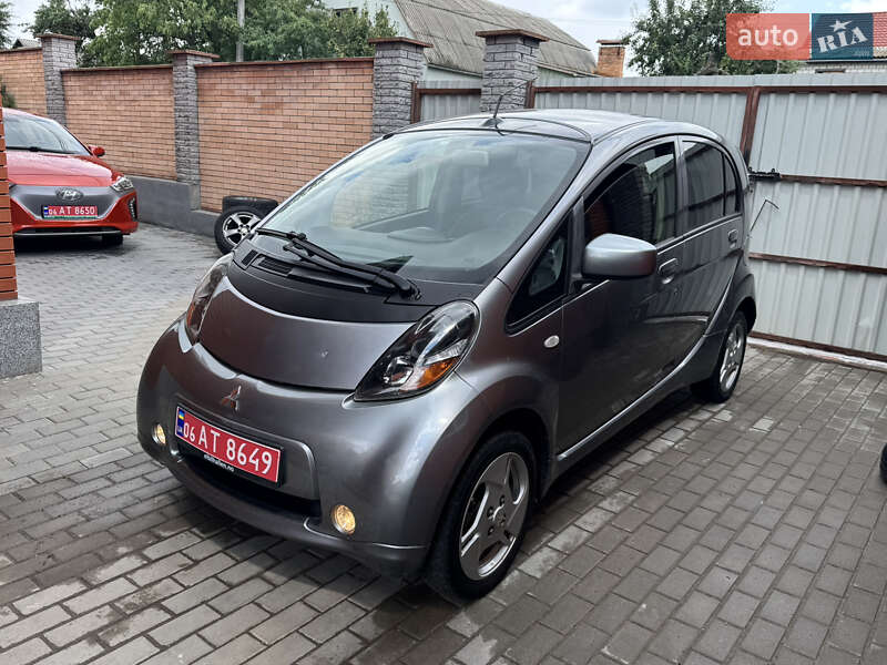 Mitsubishi i-MiEV 2012