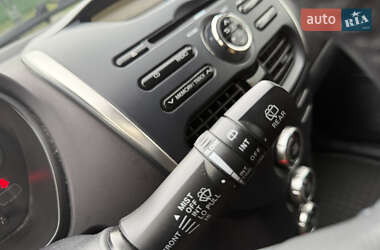 Хэтчбек Mitsubishi i-MiEV 2014 в 