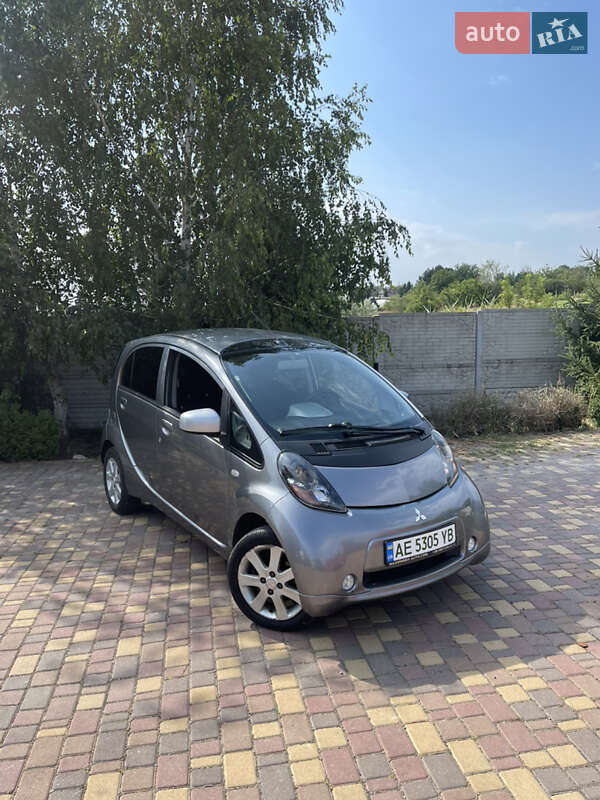 Mitsubishi i-MiEV 2011