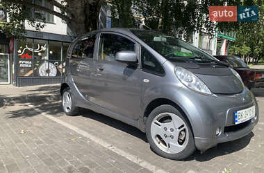 Хэтчбек Mitsubishi i-MiEV 2012 в Ровно