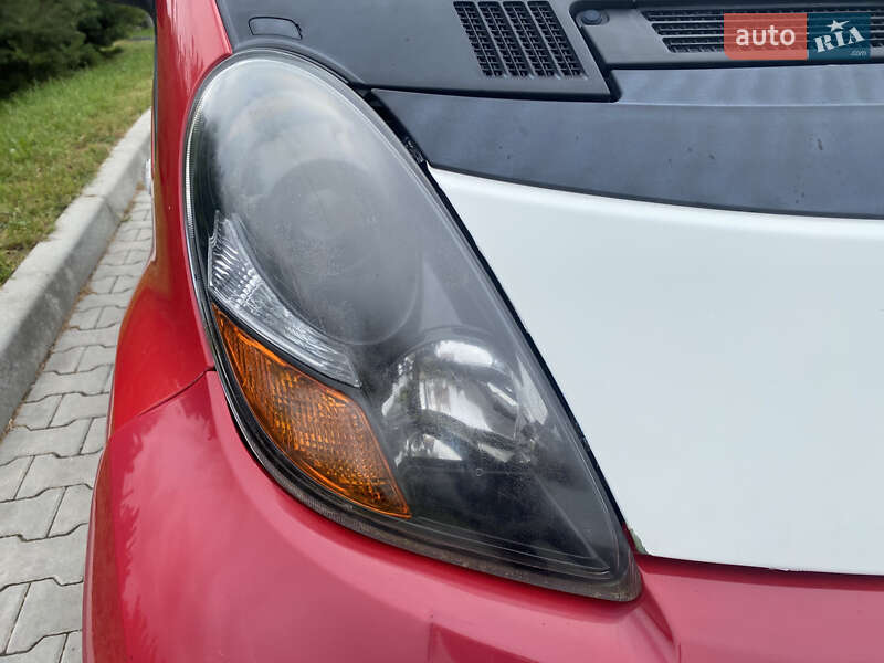 Хетчбек Mitsubishi i-MiEV 2010 в Луцьку